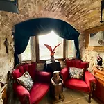 Le Relais Magique Des Sorciers Et Ses Enigmes Апартаменты *