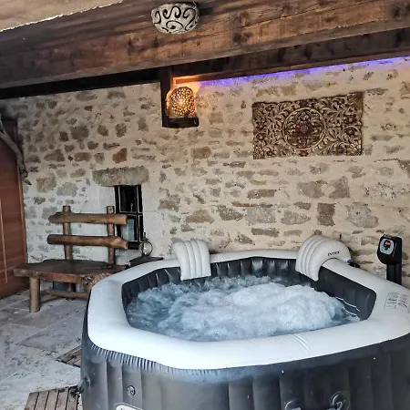 Le Relais Magique Des Sorciers Et Ses Enigmes Apartmán