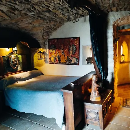Le Relais Magique Des Sorciers Et Ses Enigmes Apartmán Servas (Gard)