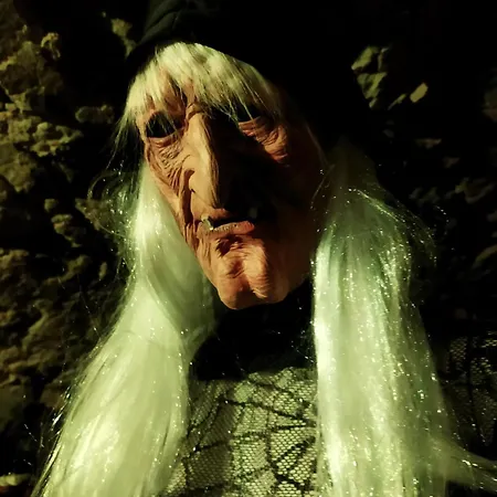 Le Relais Magique Des Sorciers Et Ses Enigmes Servas (Gard)