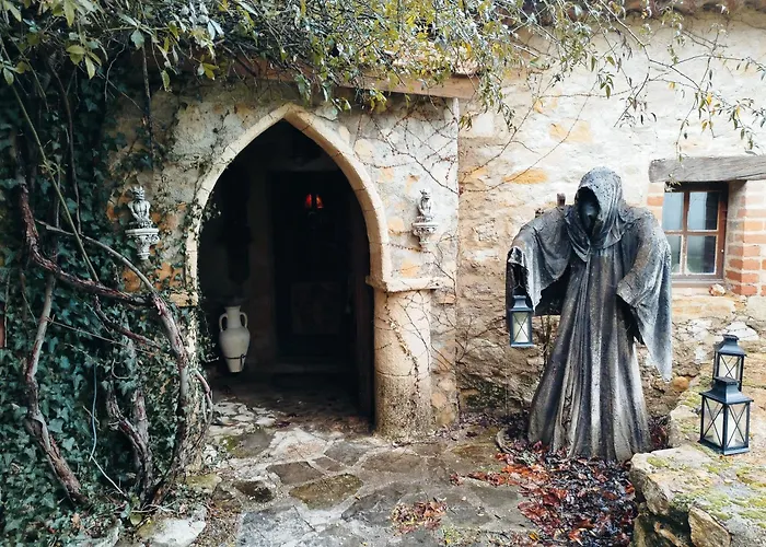 Le Relais Magique Des Sorciers Et Ses Enigmes
