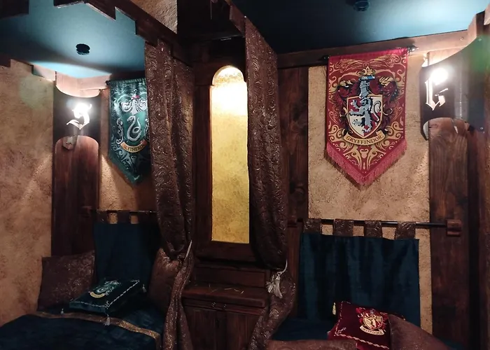 Le Relais Magique Des Sorciers Et Ses Enigmes * Servas (Gard)